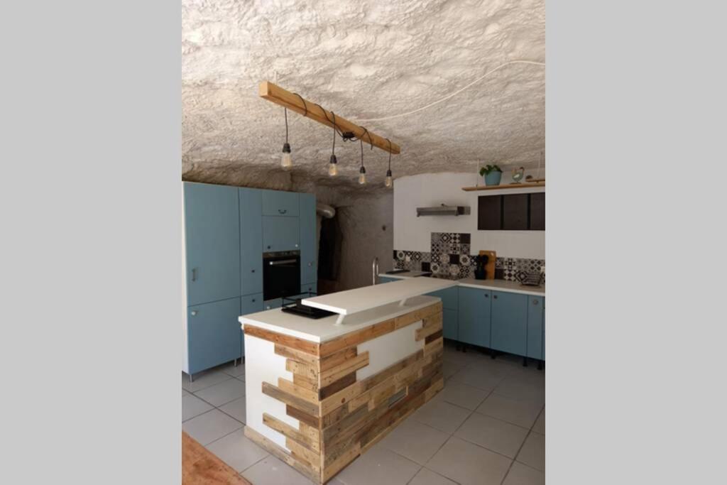 La Trog'Laudy Gite 4 Etoiles Au Coeur Des Vignes Vouvray Exterior photo